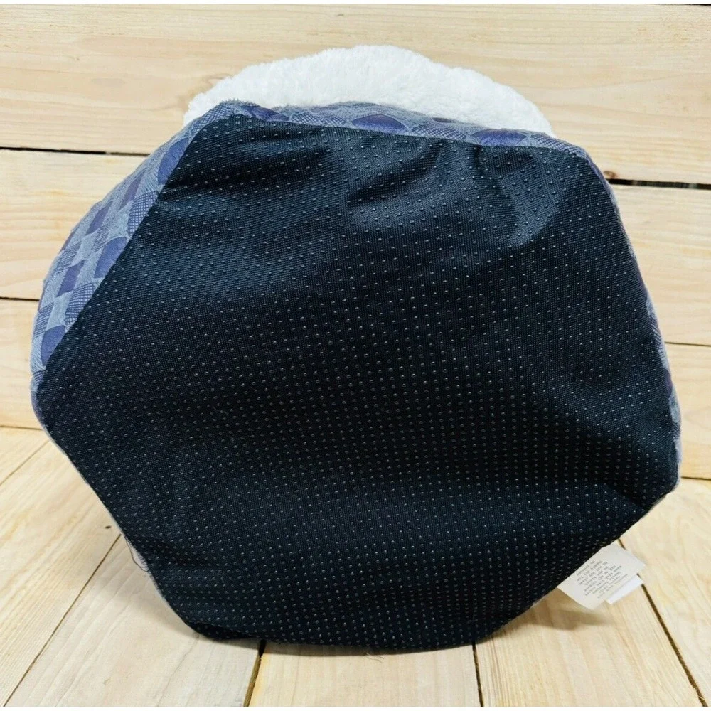 Armarkat‎ Cuddle Cave Dog Cat Pet Bed Purple Checkered Small